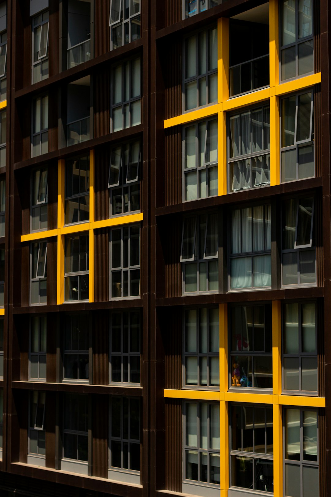 brown and yellow concrete building