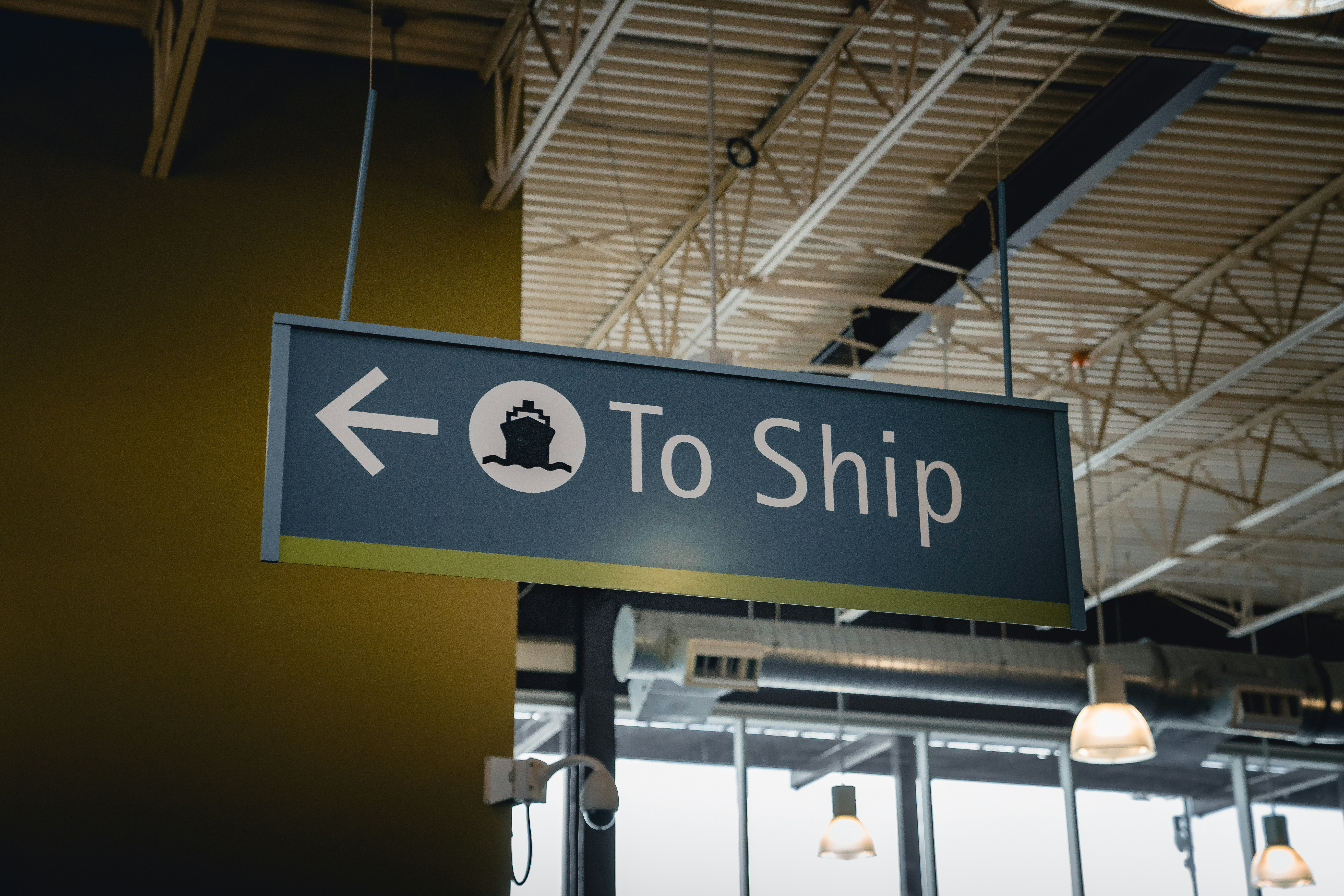 E-Commerce Trends 2024: Expert Insights on AI in E-Commerce