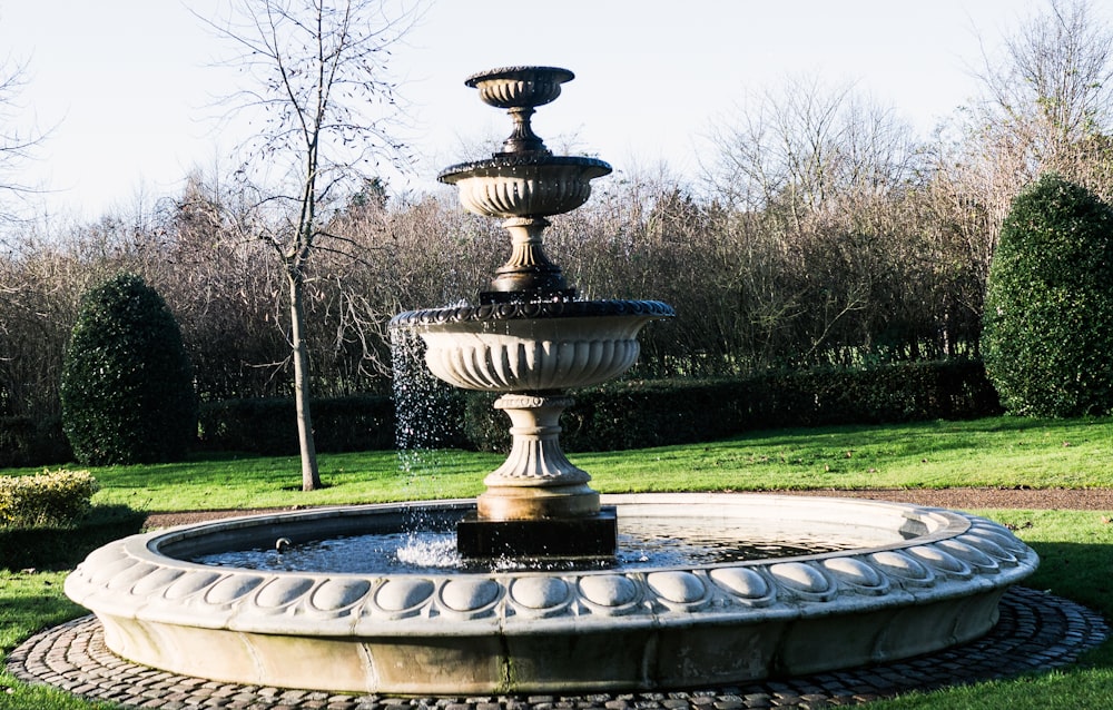 outdoor water fountain