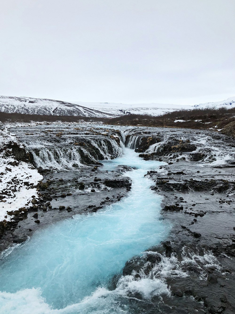 Photographie aérienne de la rivière