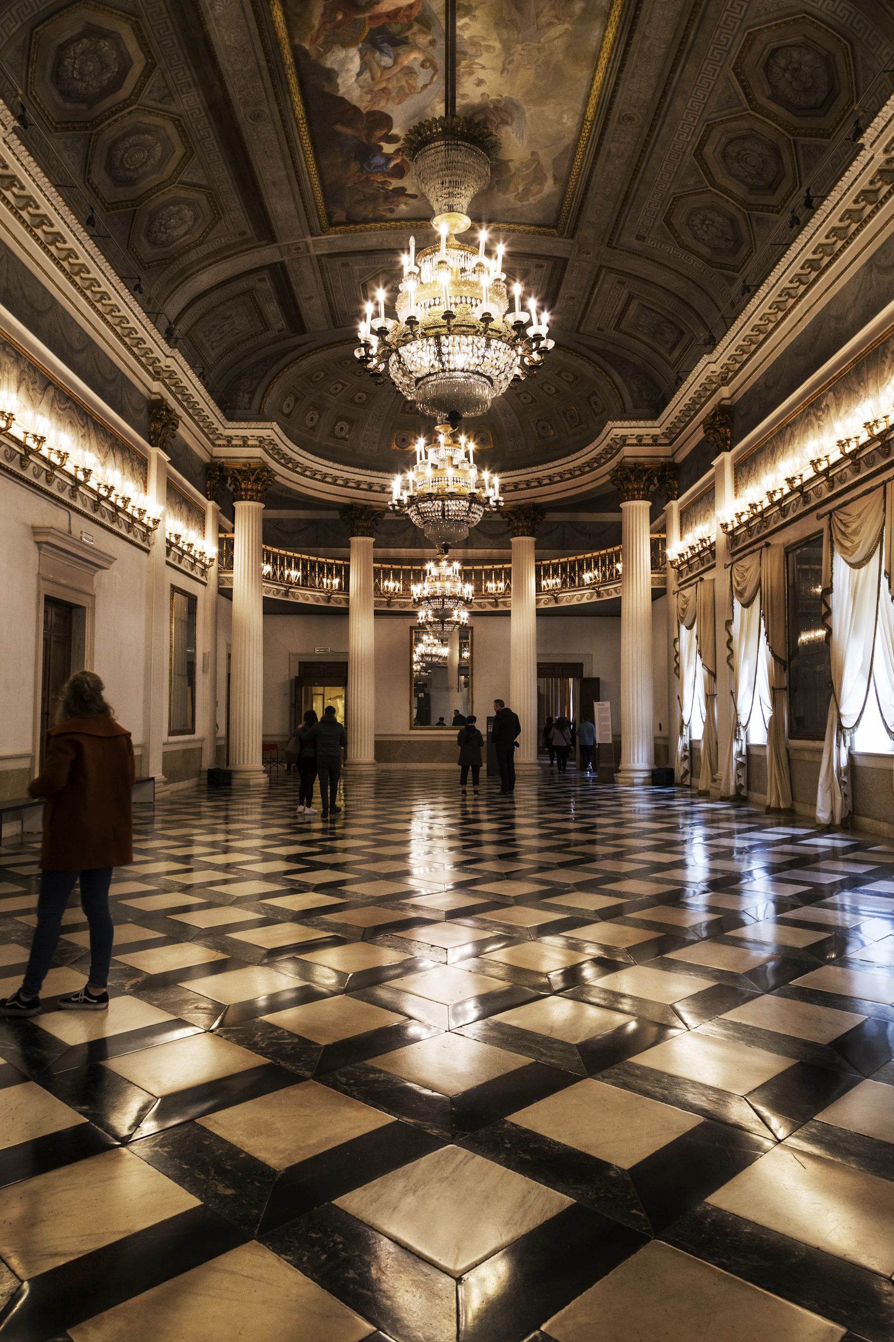 Innenhof und Architektur nahe der Gallerie dell'Accademia in Dorsoduro