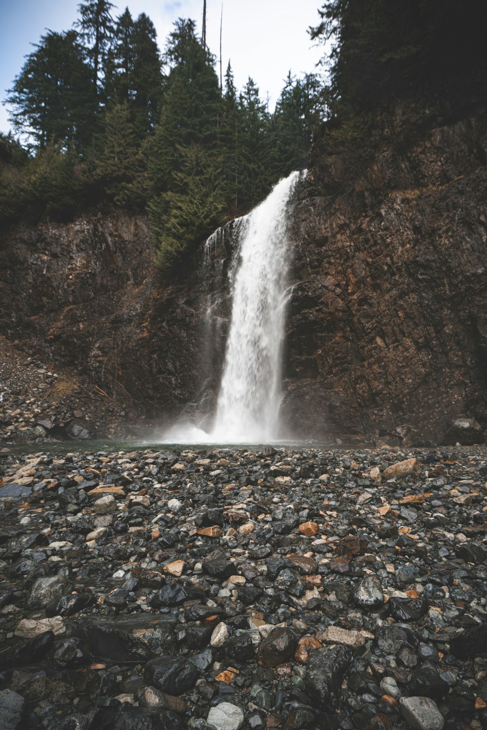 watefalls between rocks