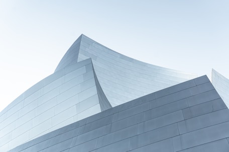 closeup photo of high-rise building during daytime