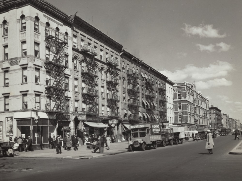 grayscale photo of building