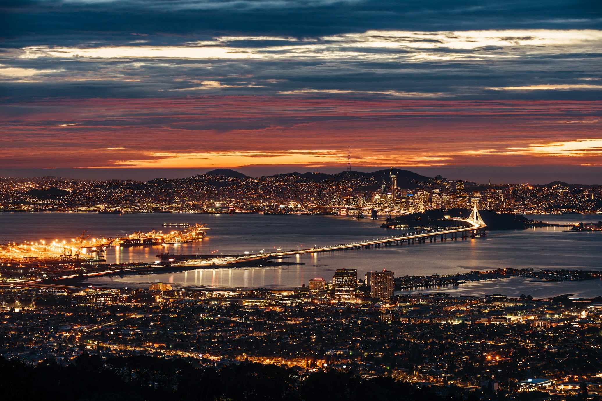 The San Francisco Bay Area (Cedric Letsch via Unsplash)
