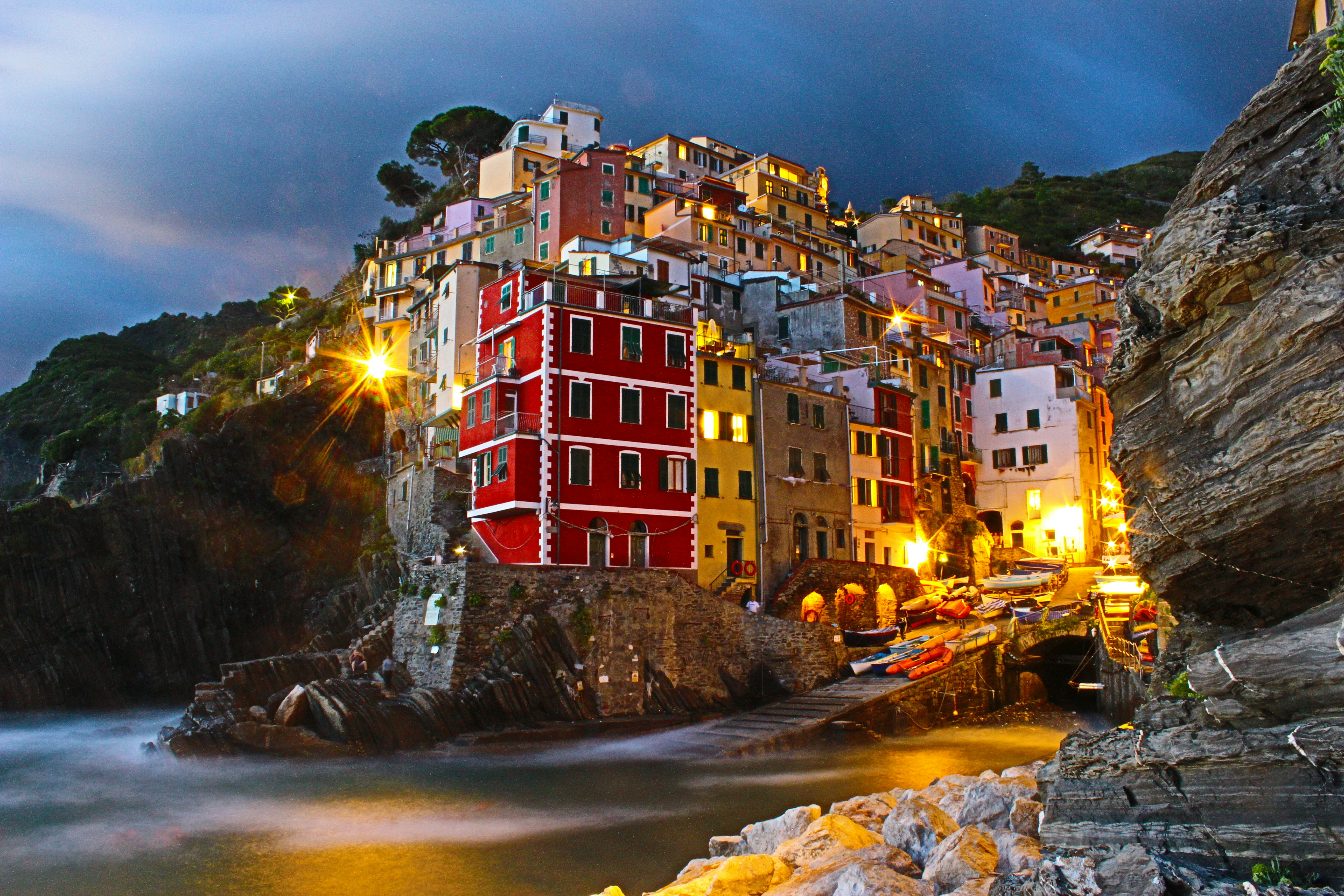 houses on mountain during nighttime