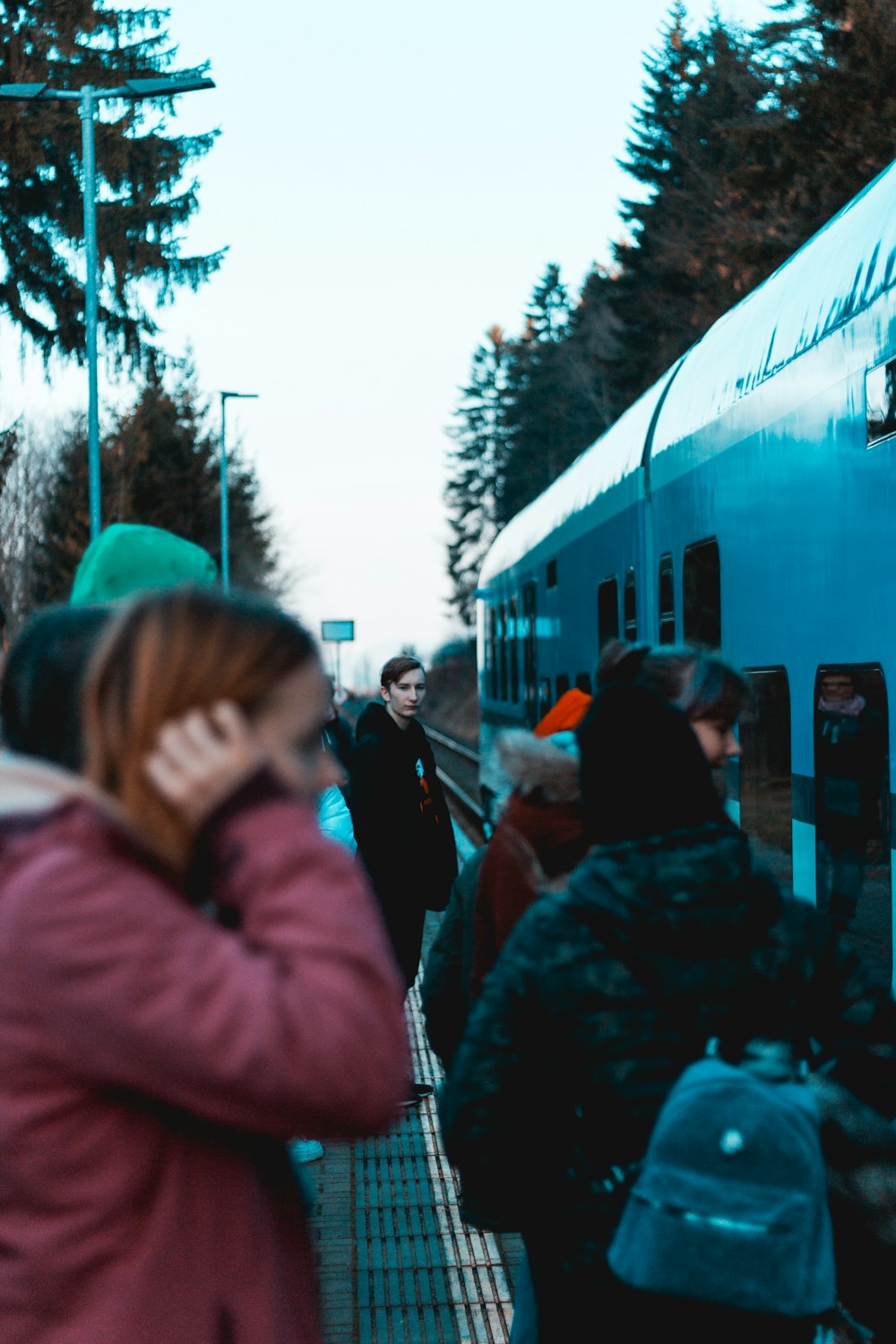 people about to enter train