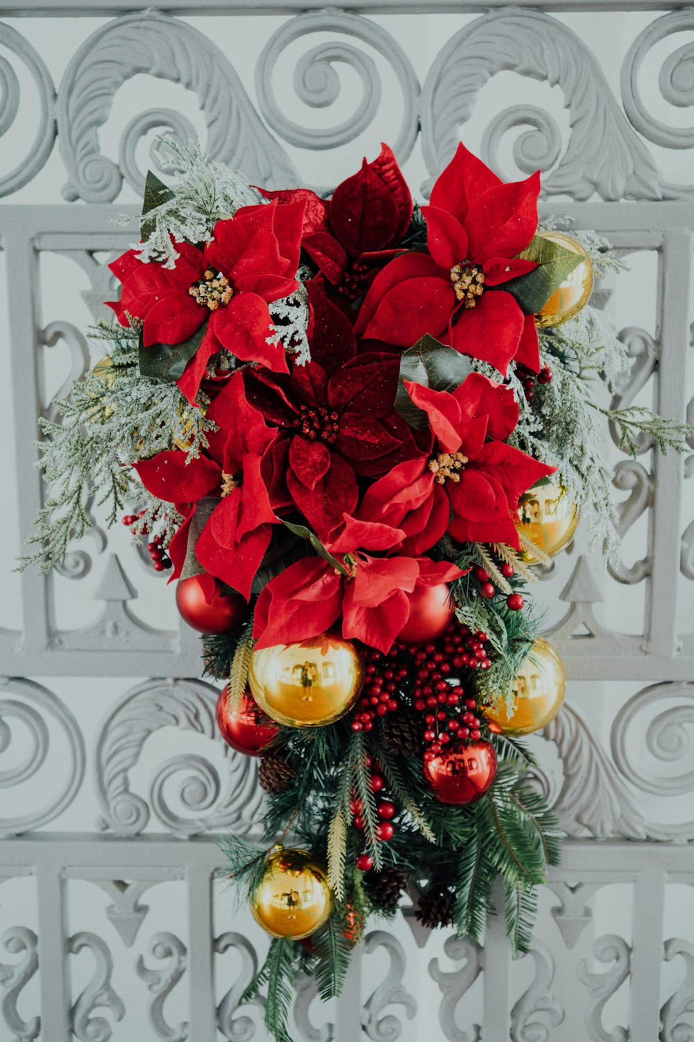 poinsettia wreath