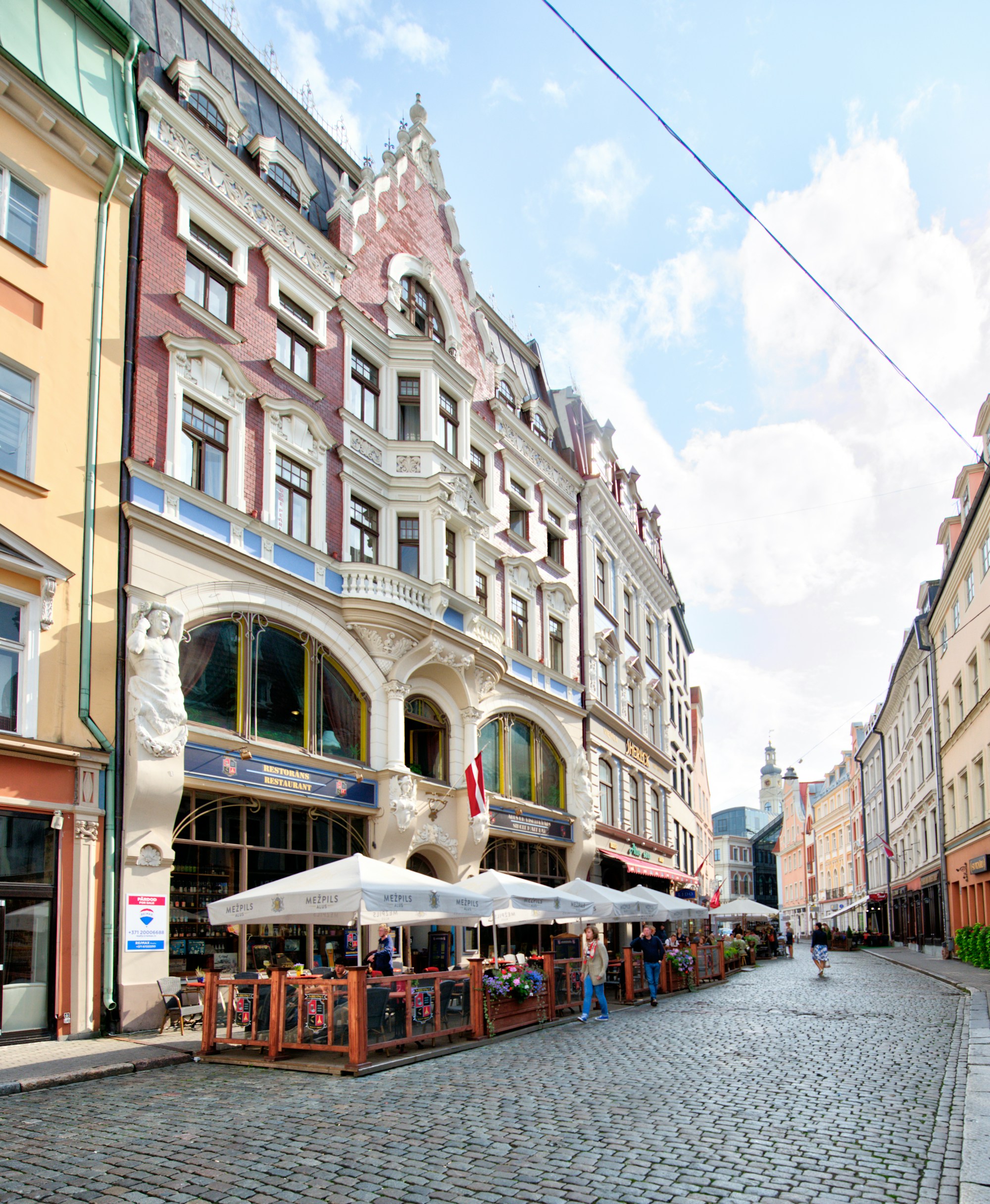 Riga's Cultural Heritage: History, Customs, Festivals