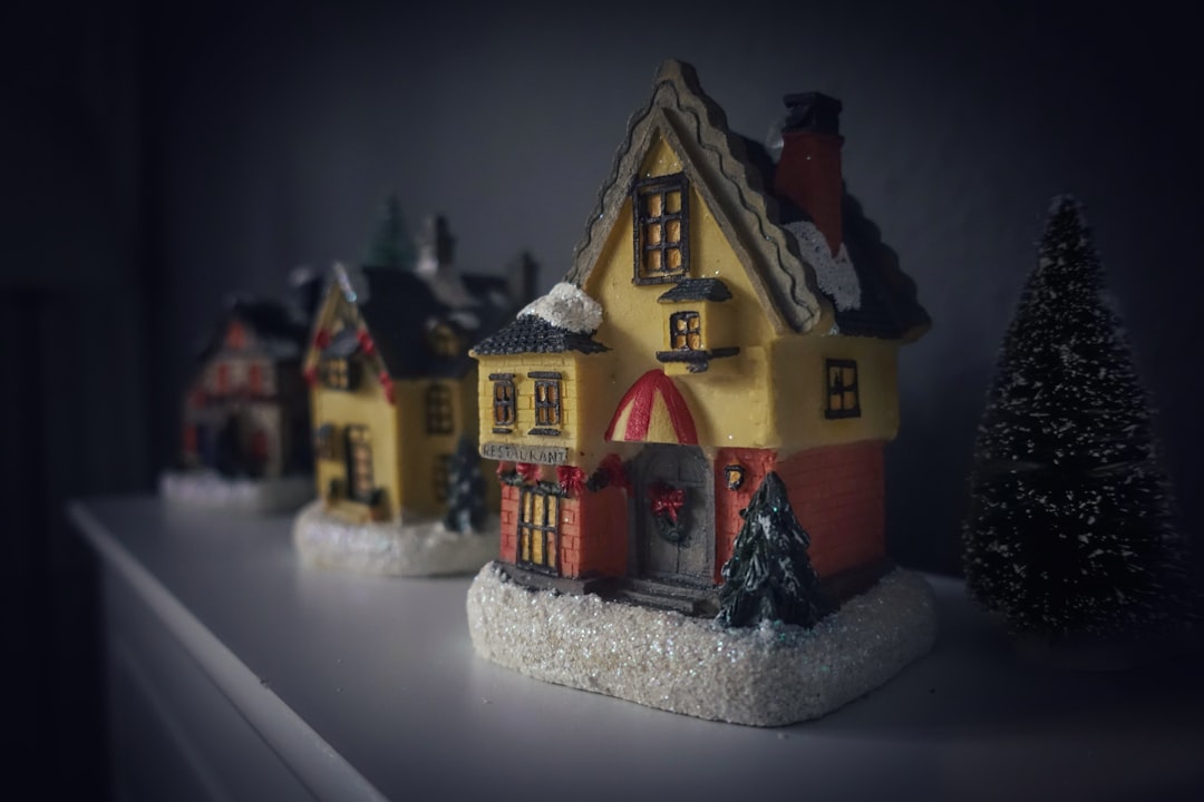 yellow and orange house scale model,