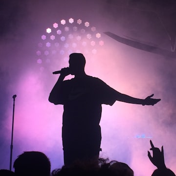 Cover Image for Final Exhibit Showcase (In Person)