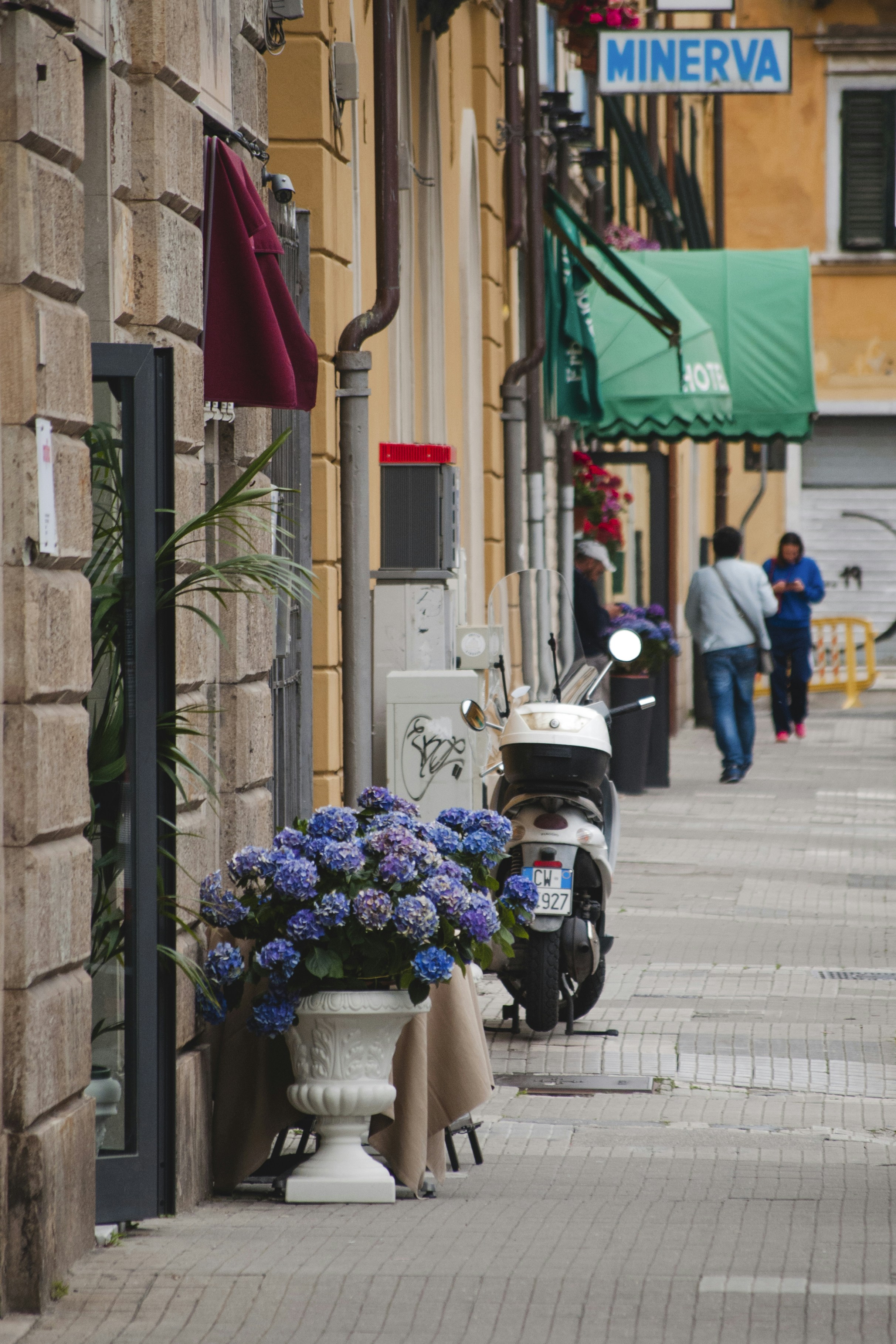 Photo by yuli_superson