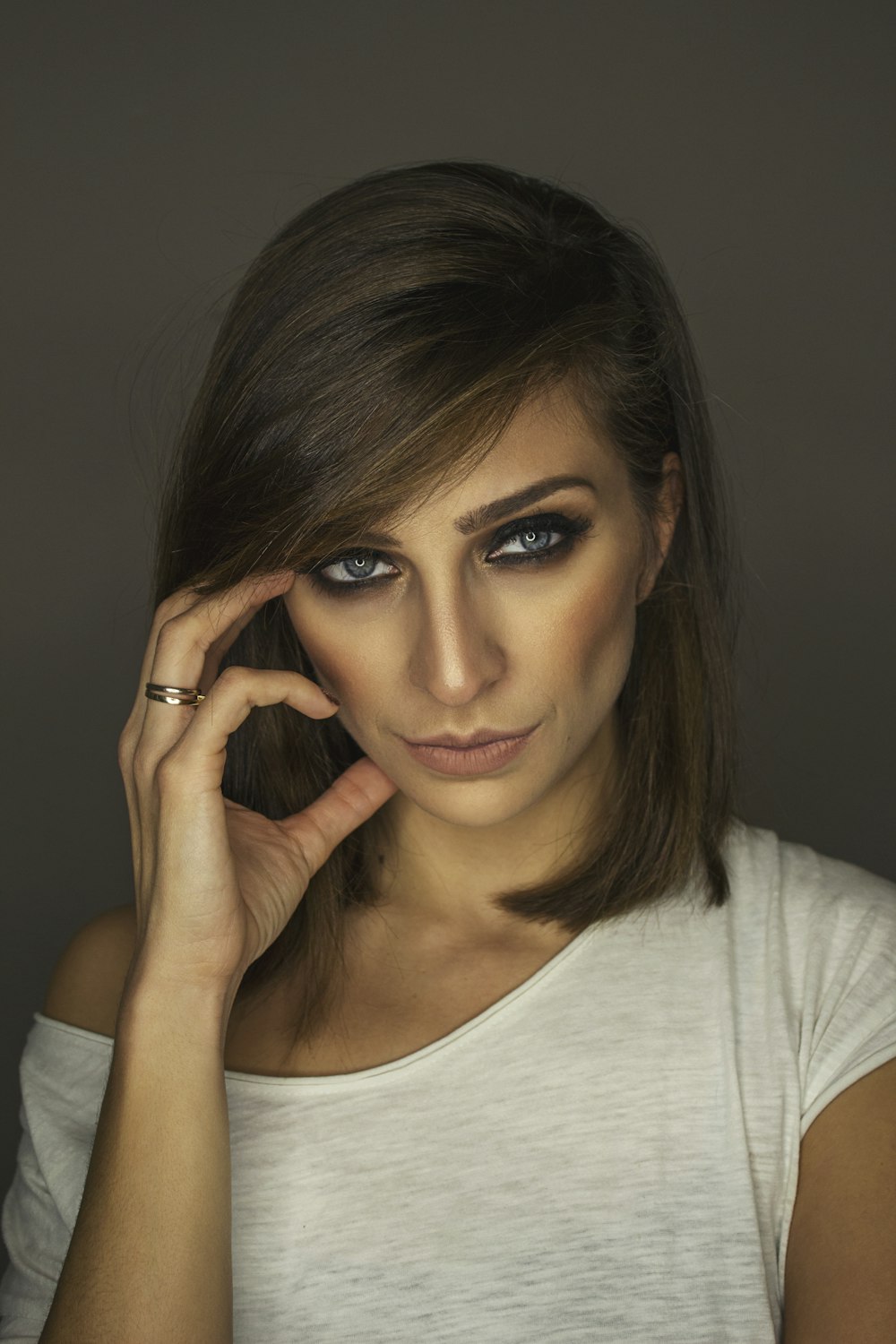 woman wearing white blouse