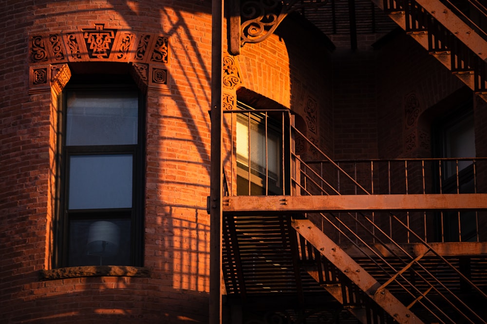 close-up photography of building during daytime