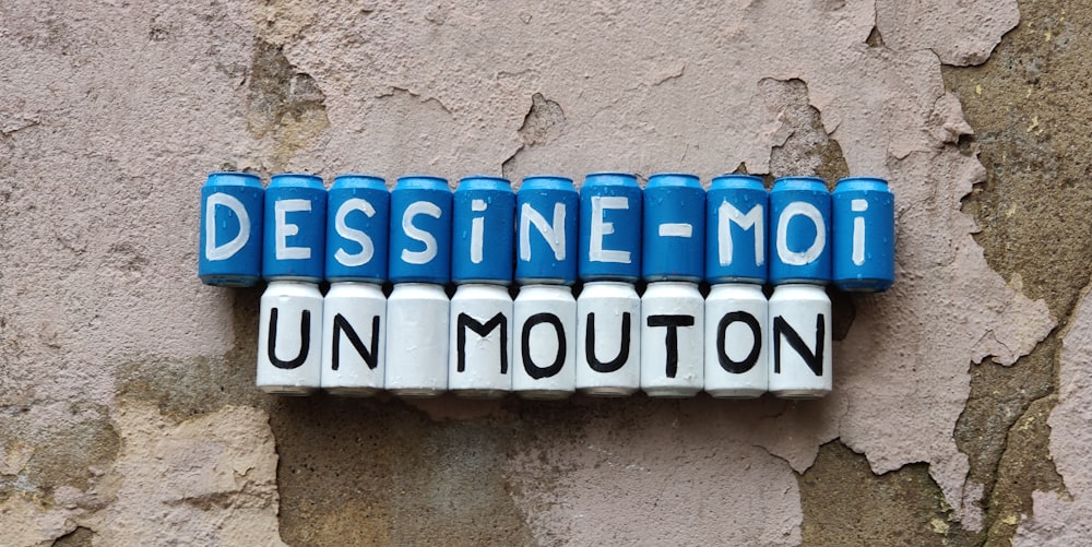 Dessine-Moi Un Mouton signage