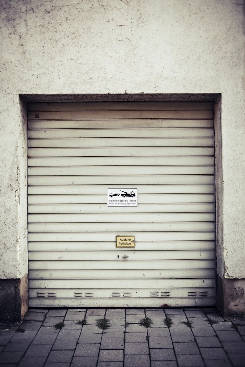 Puerta de garaje corredera en Valladolid