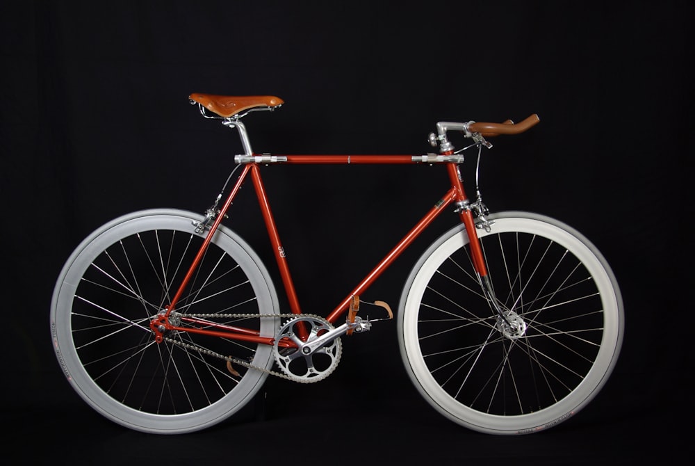 bici fixie rossa