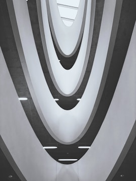 building interior photograph