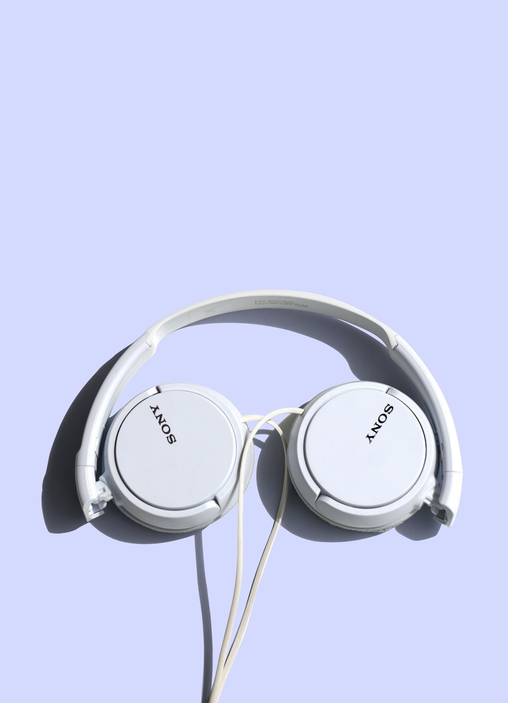auriculares con cable Sony blancos