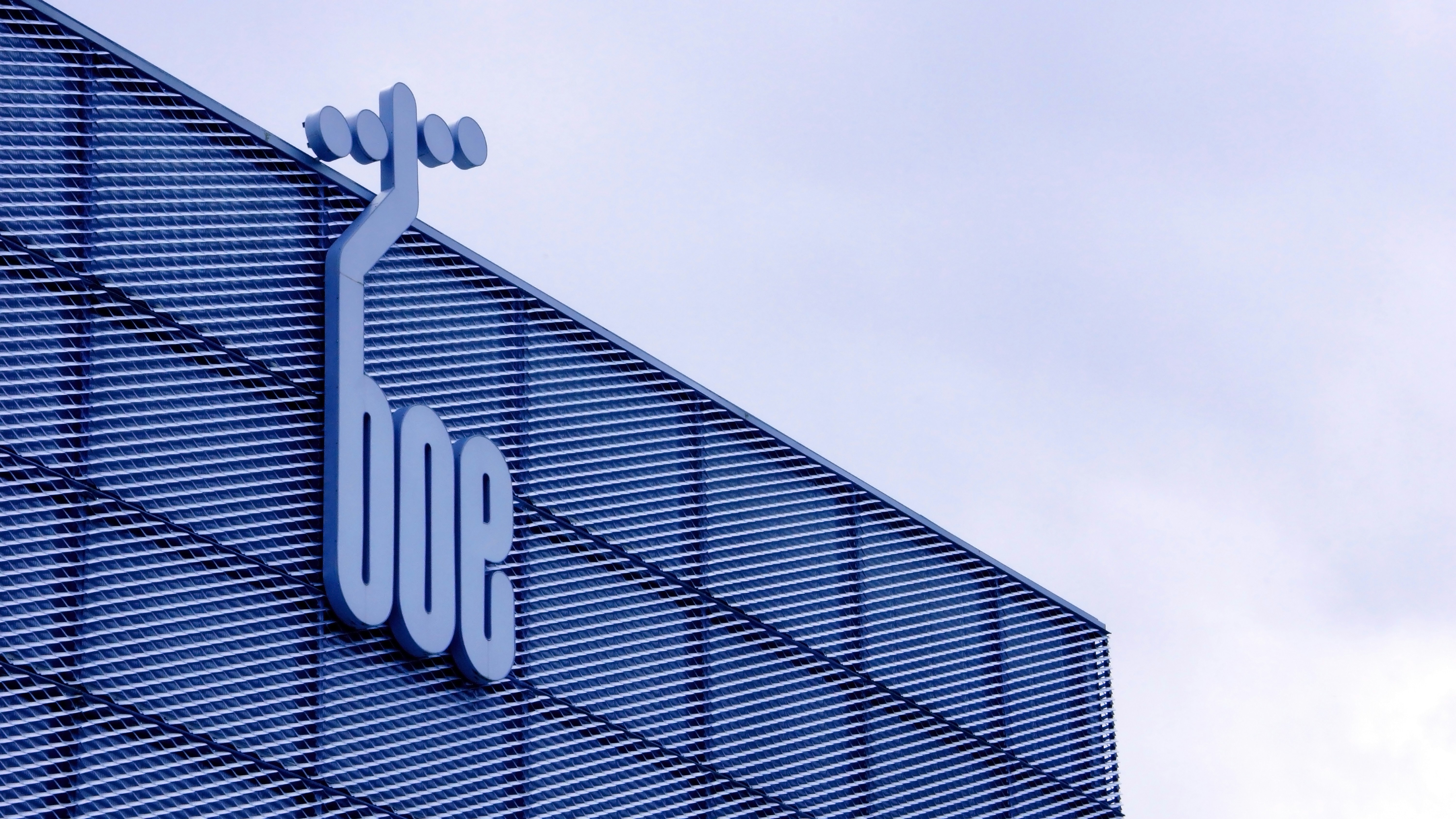 Boe building during daytime