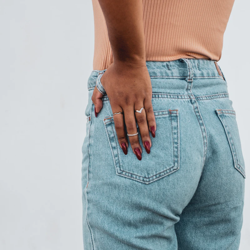 Jean mom fit