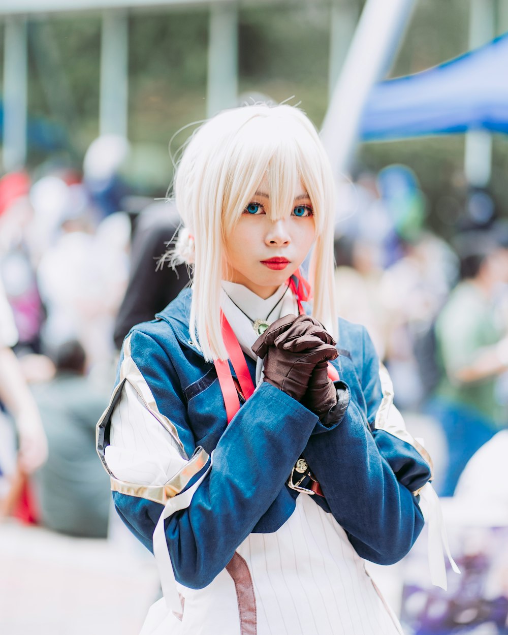 selective focus photography of cosplayer