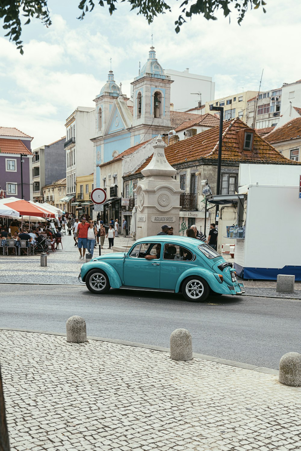 Volkswagen Käfer auf der Straße