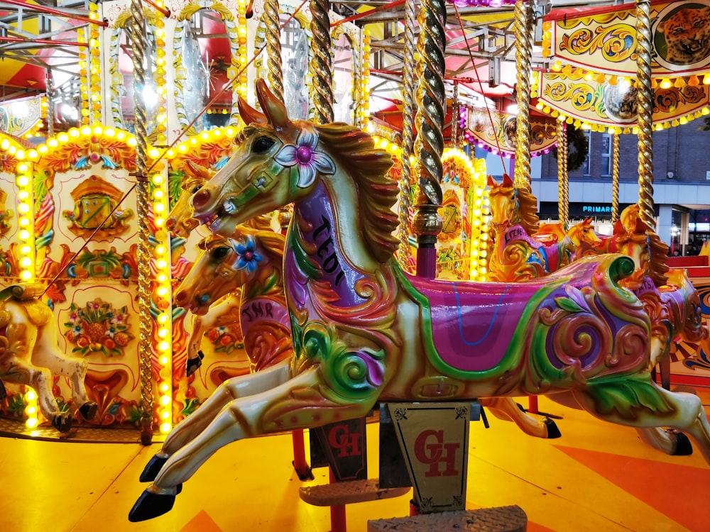 Carrousel à chevaux