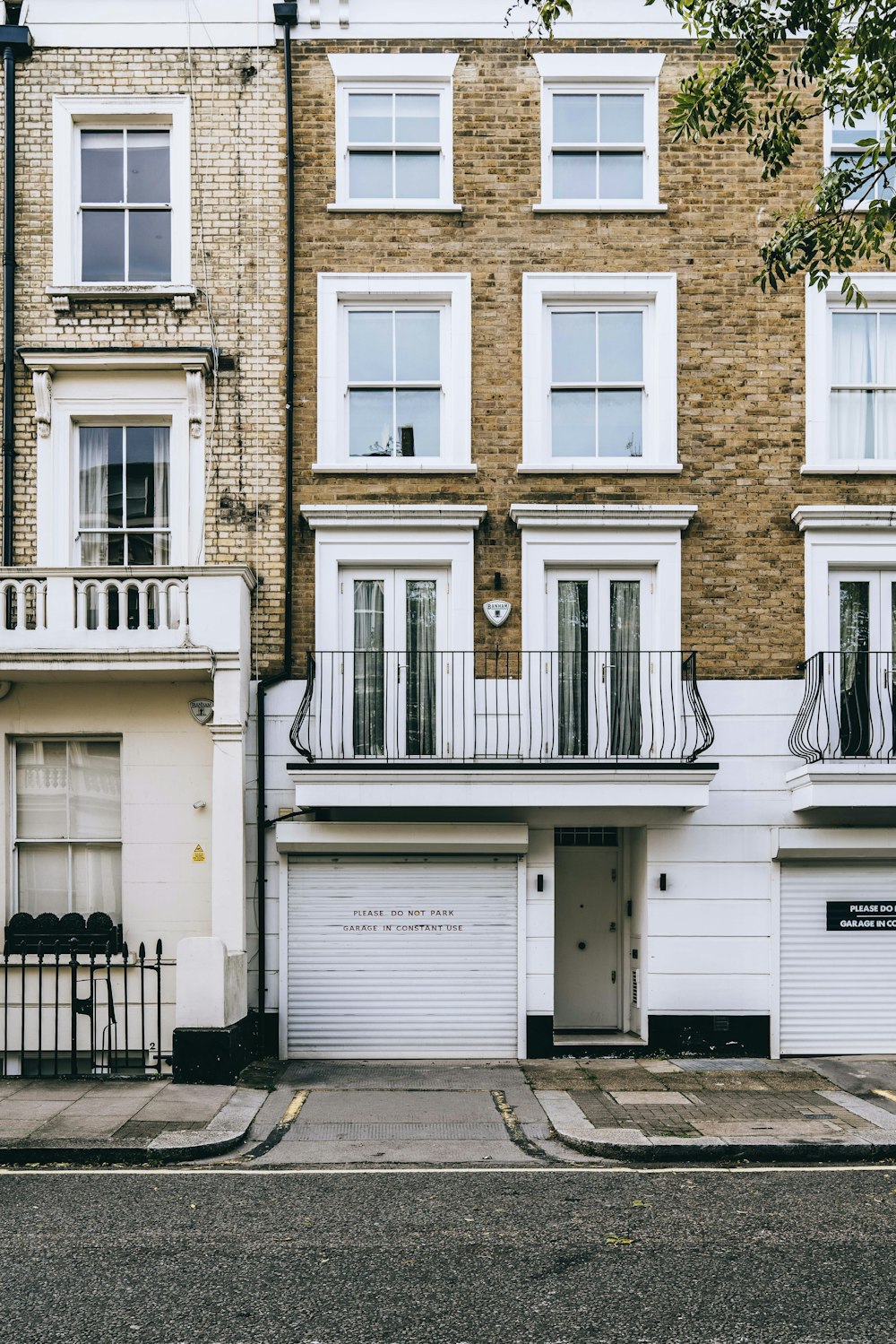 brown and white concrete building