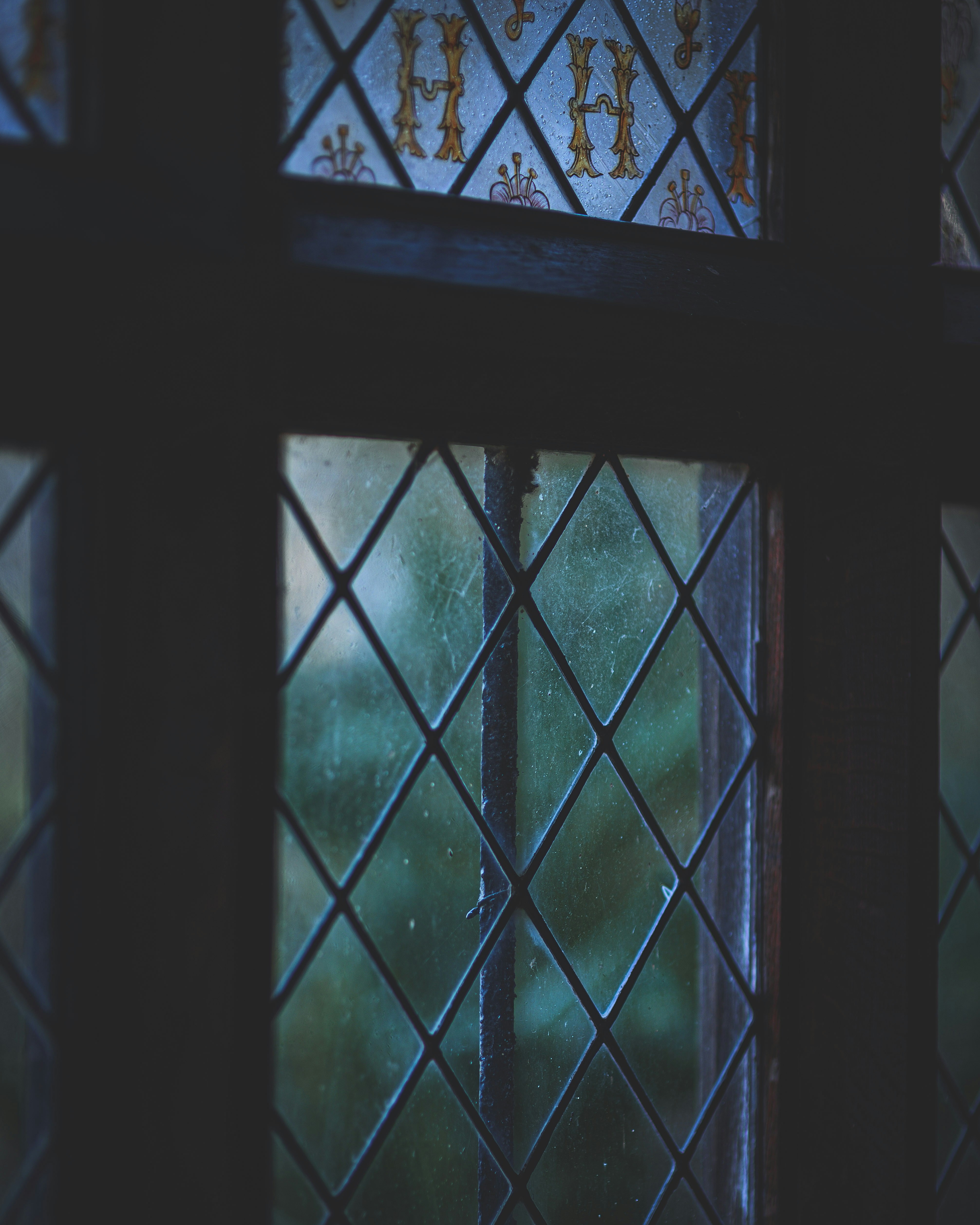 Photo by lachlangowen