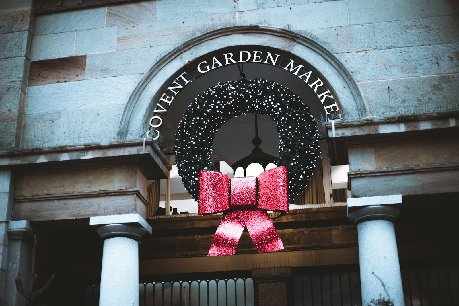 Canon EOS R + Canon EF 50mm F1.8 STM sample photo. Covent garden market signage photography