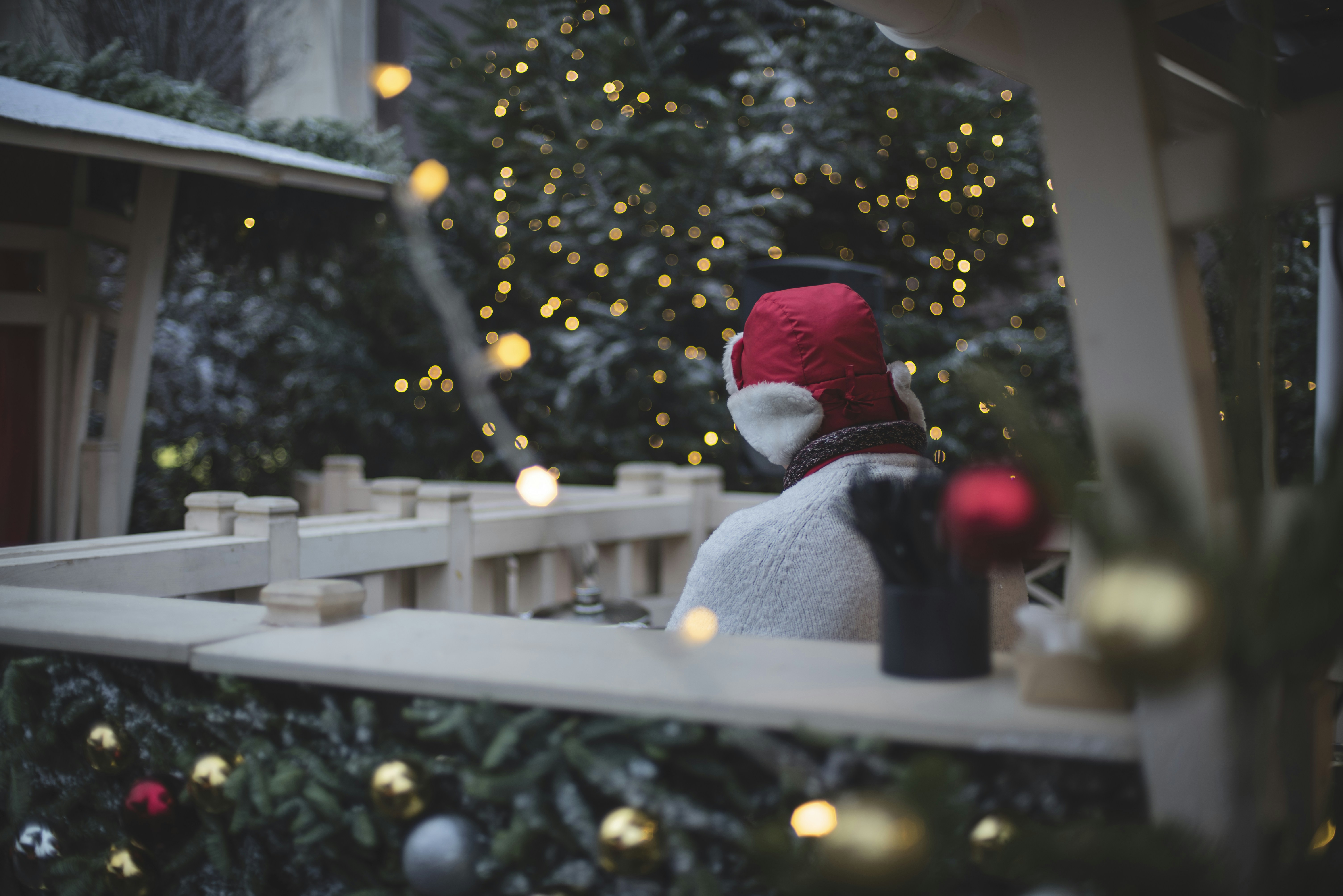 elves teams background