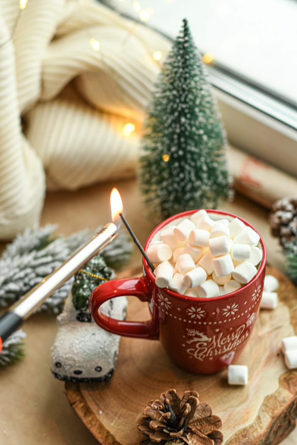 marshmallows in cup