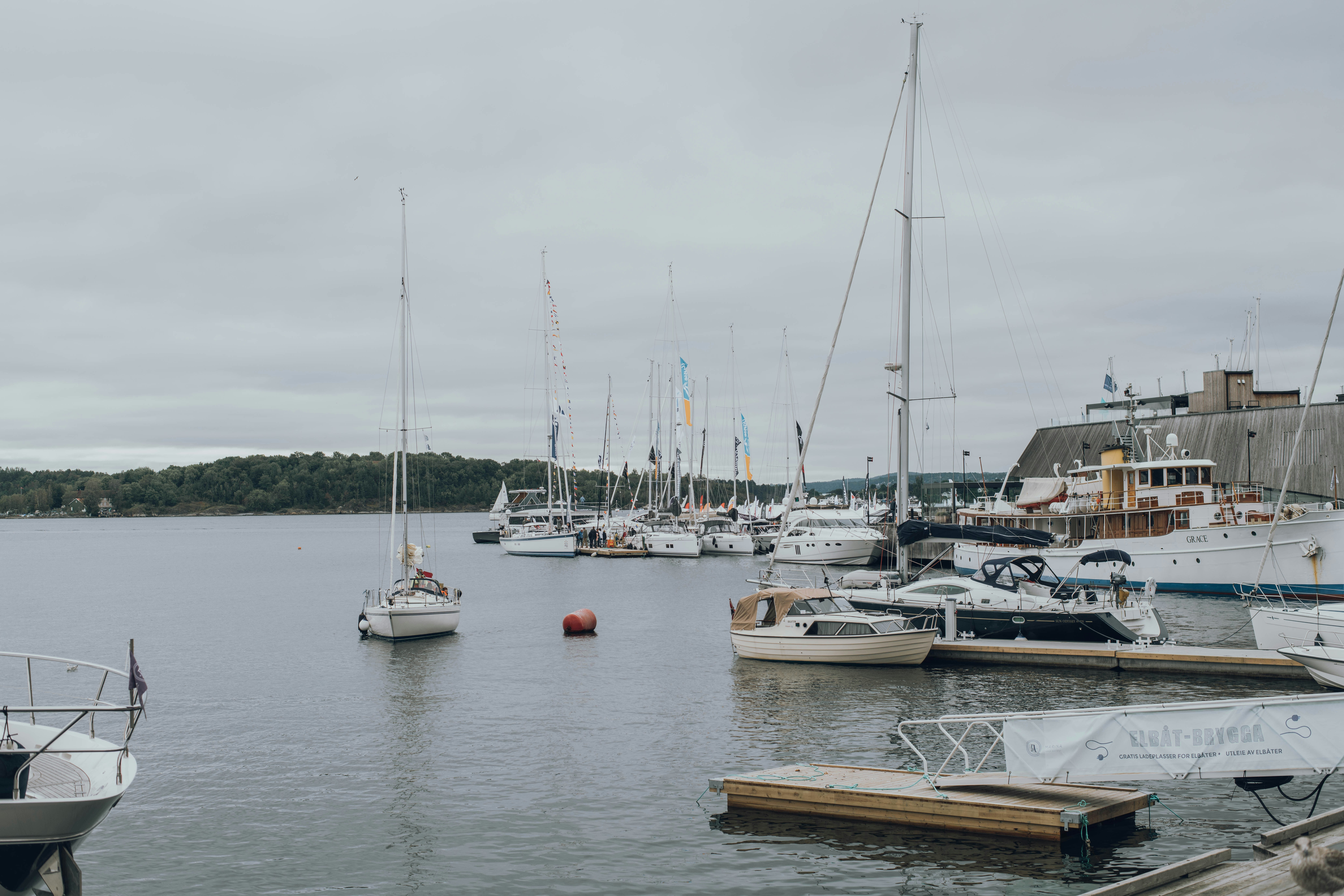 row of dock boats in Boothbay