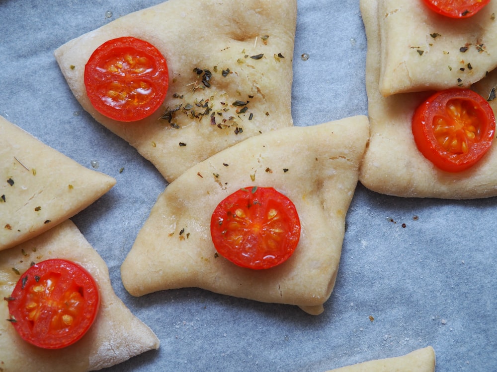 sliced tomatoes on pastries