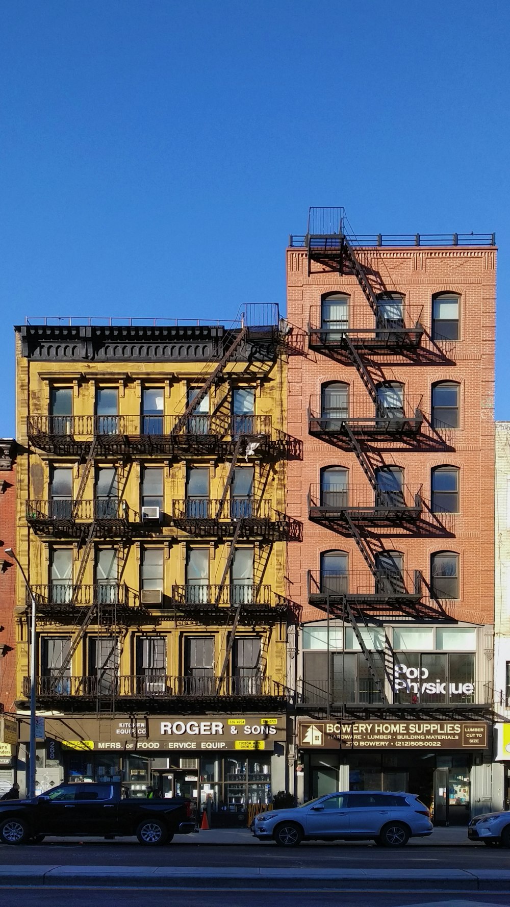 shallow focus photo of yellow building