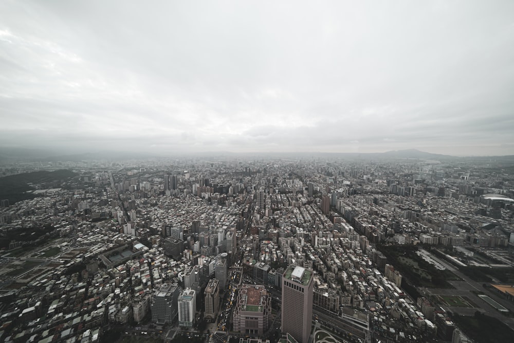 Fotografia aerea degli edifici della città