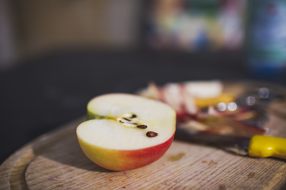 fruits de pomme tranchés