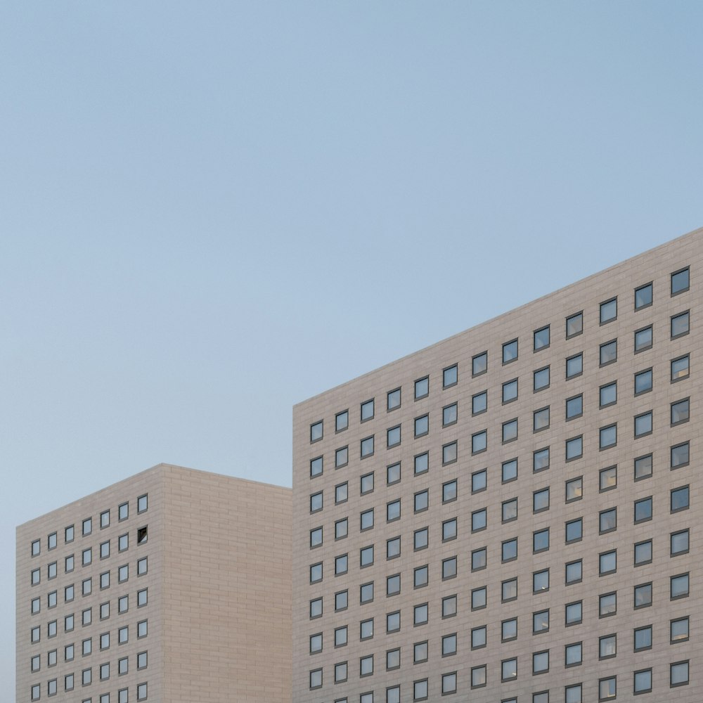 brown concrete building