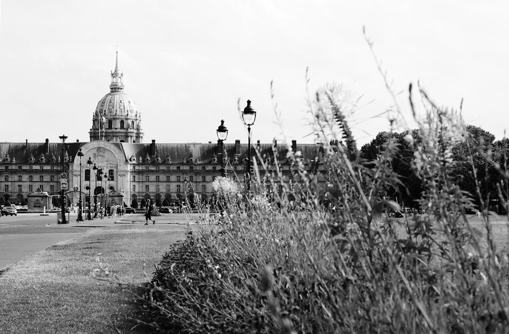 grayscale photo of building