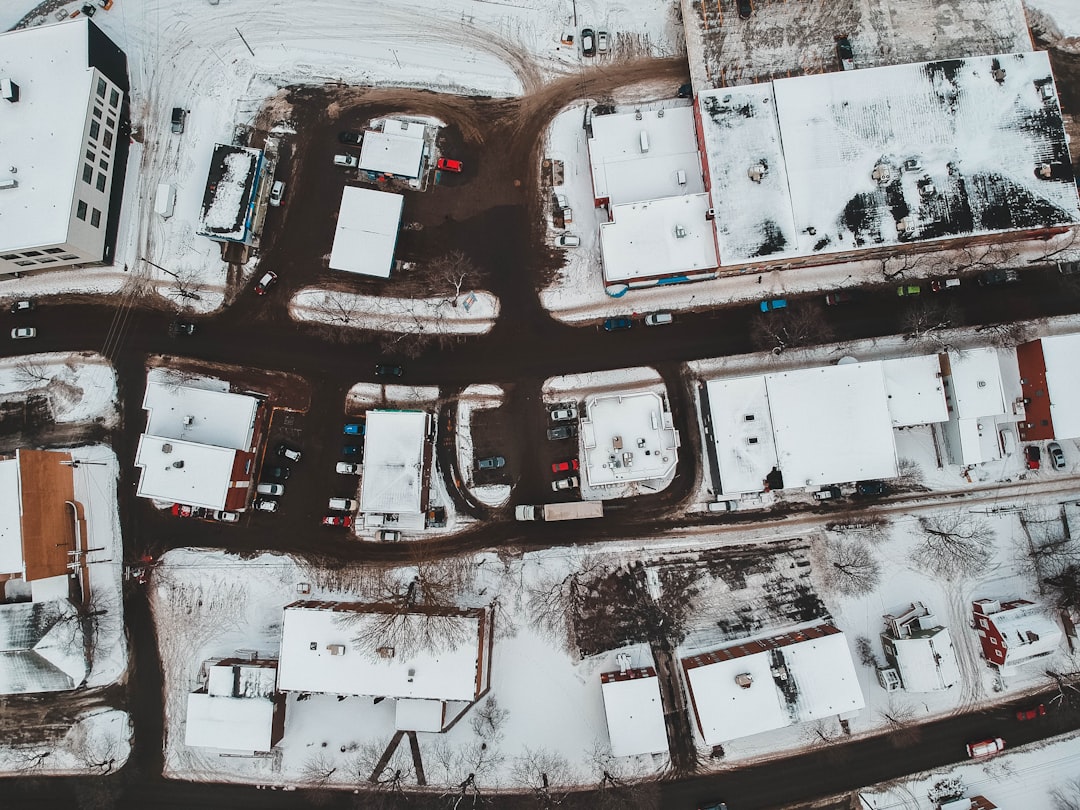 aerial photography of houses covered with snow