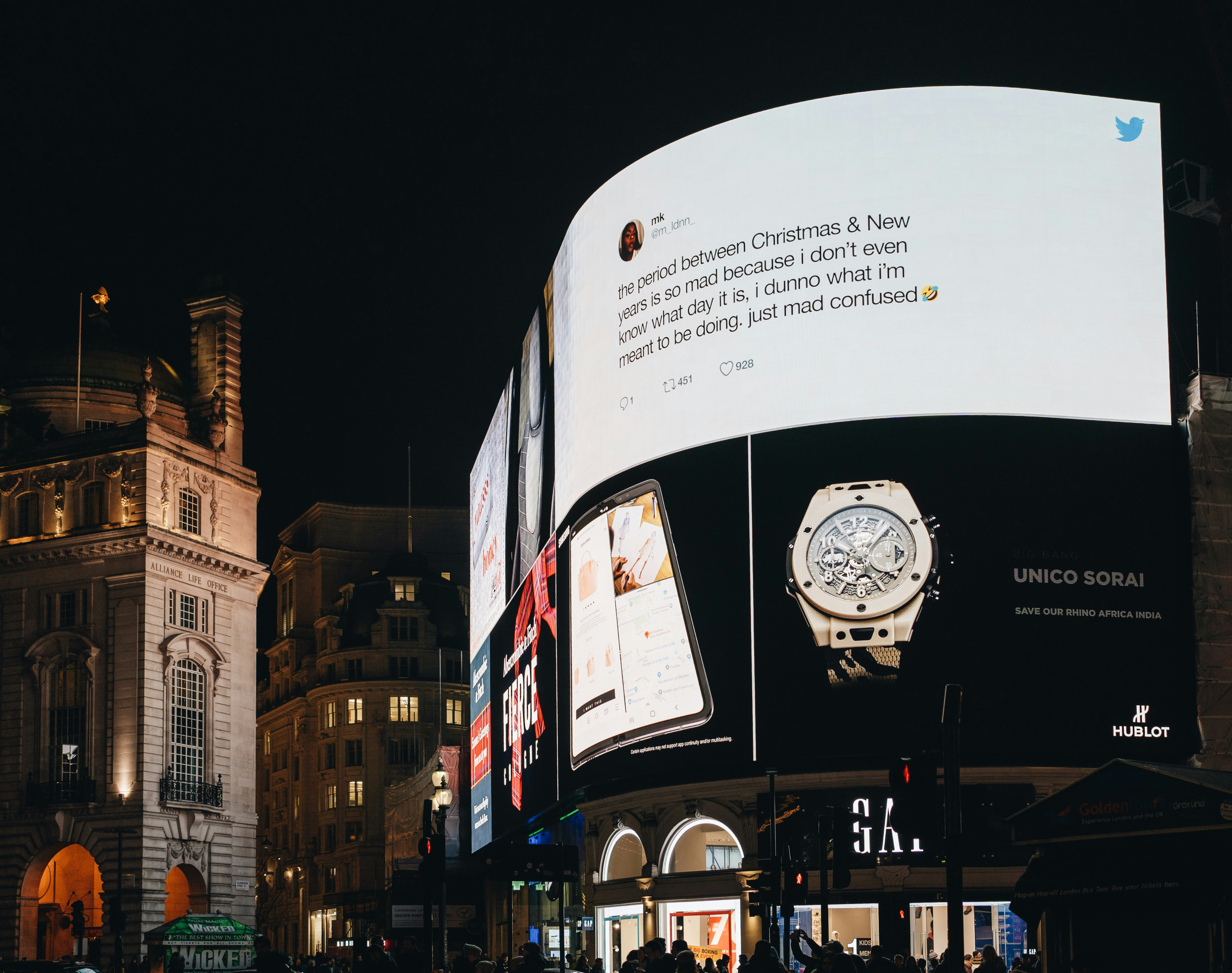 Seen Everywhere, Remembered Nowhere: Why Digital Omnipresence Is Failing Your Brand