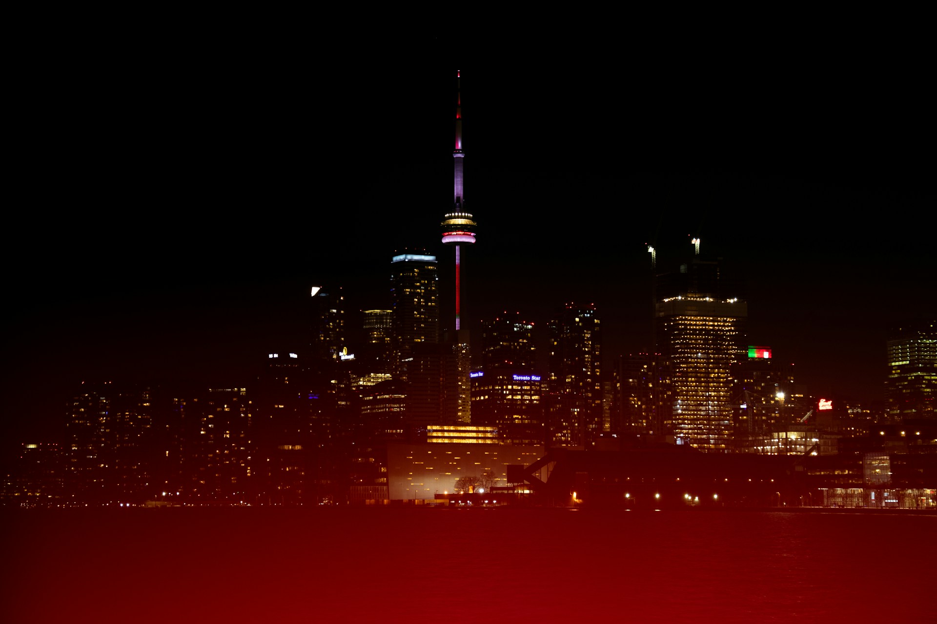 cityscape photography during nighttime
