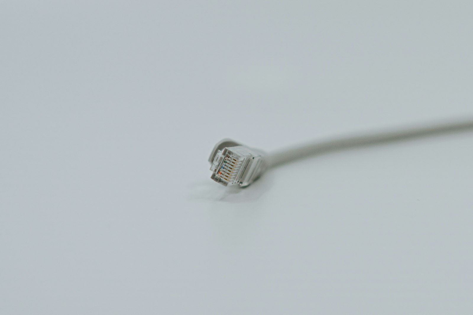 Sony a7R III sample photo. White cord photography