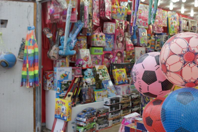 Sports Goods, Toys & Games