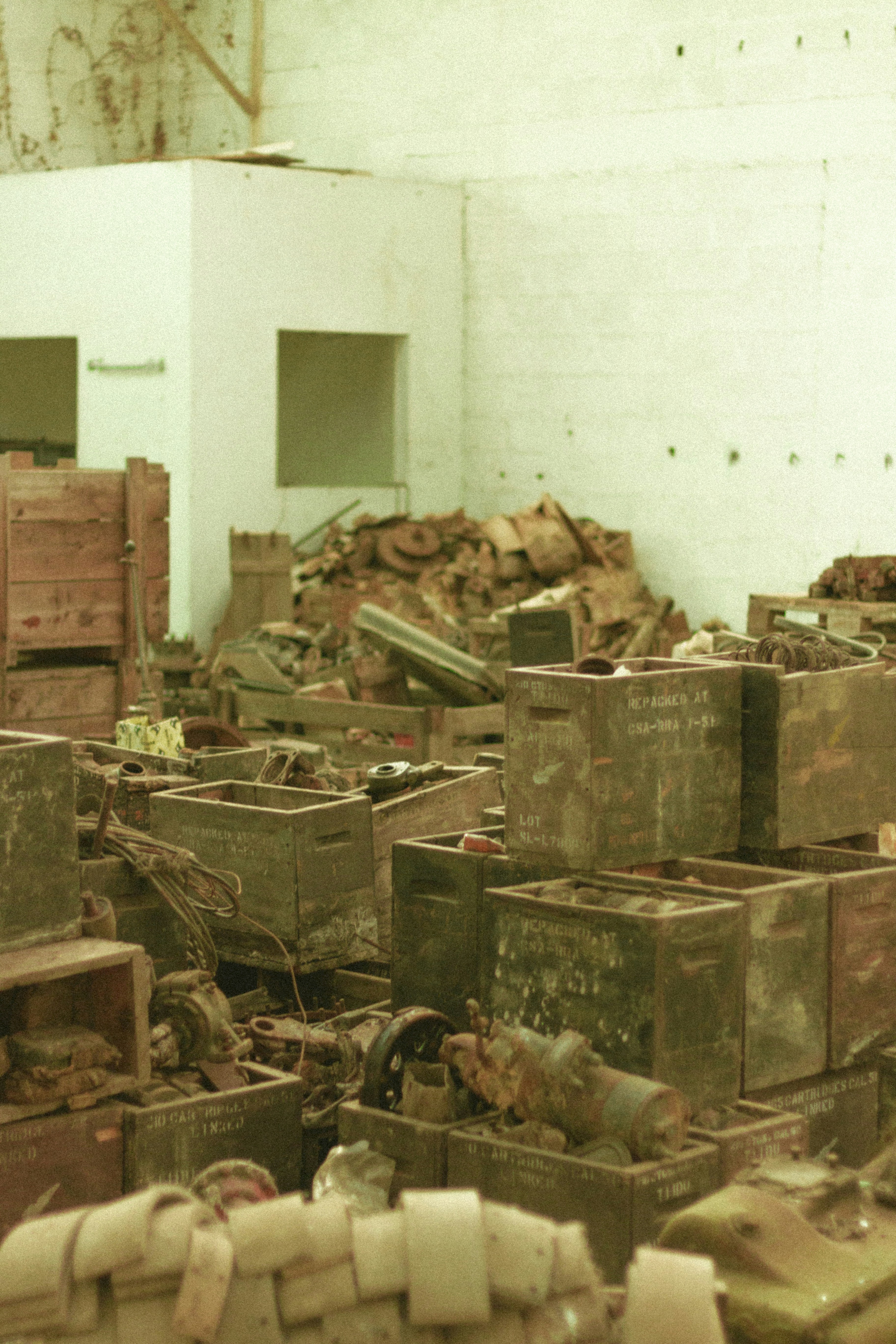 pilha de caixas de garrafa