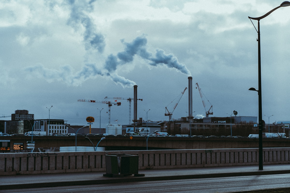 Industrial gas plant and manufacturing facility representing Linde's record year