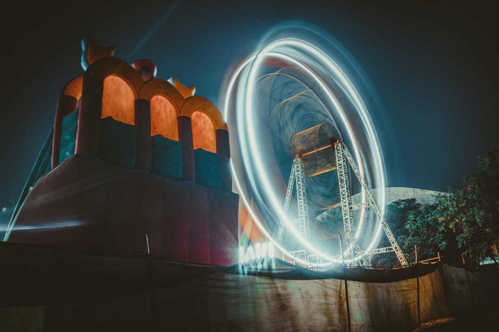 timelapse photo of lighted Ferris wheel