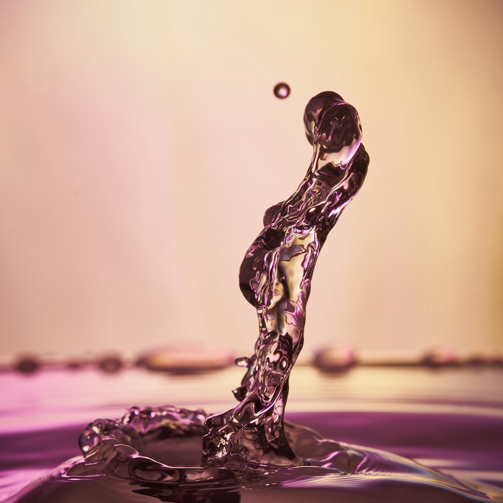 water droplet photograph