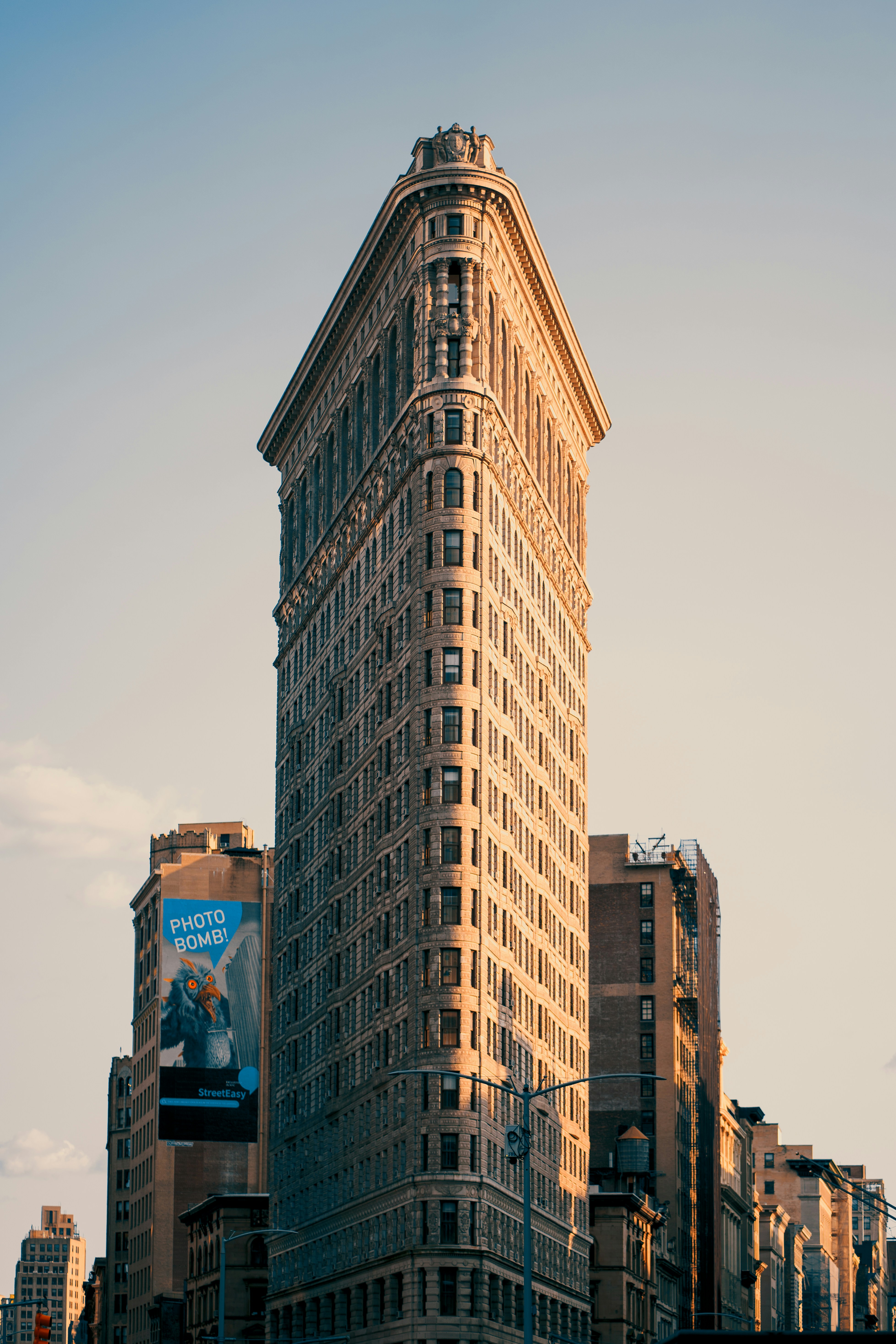 Flatiron Building Photo Free Building Image On Unsplash